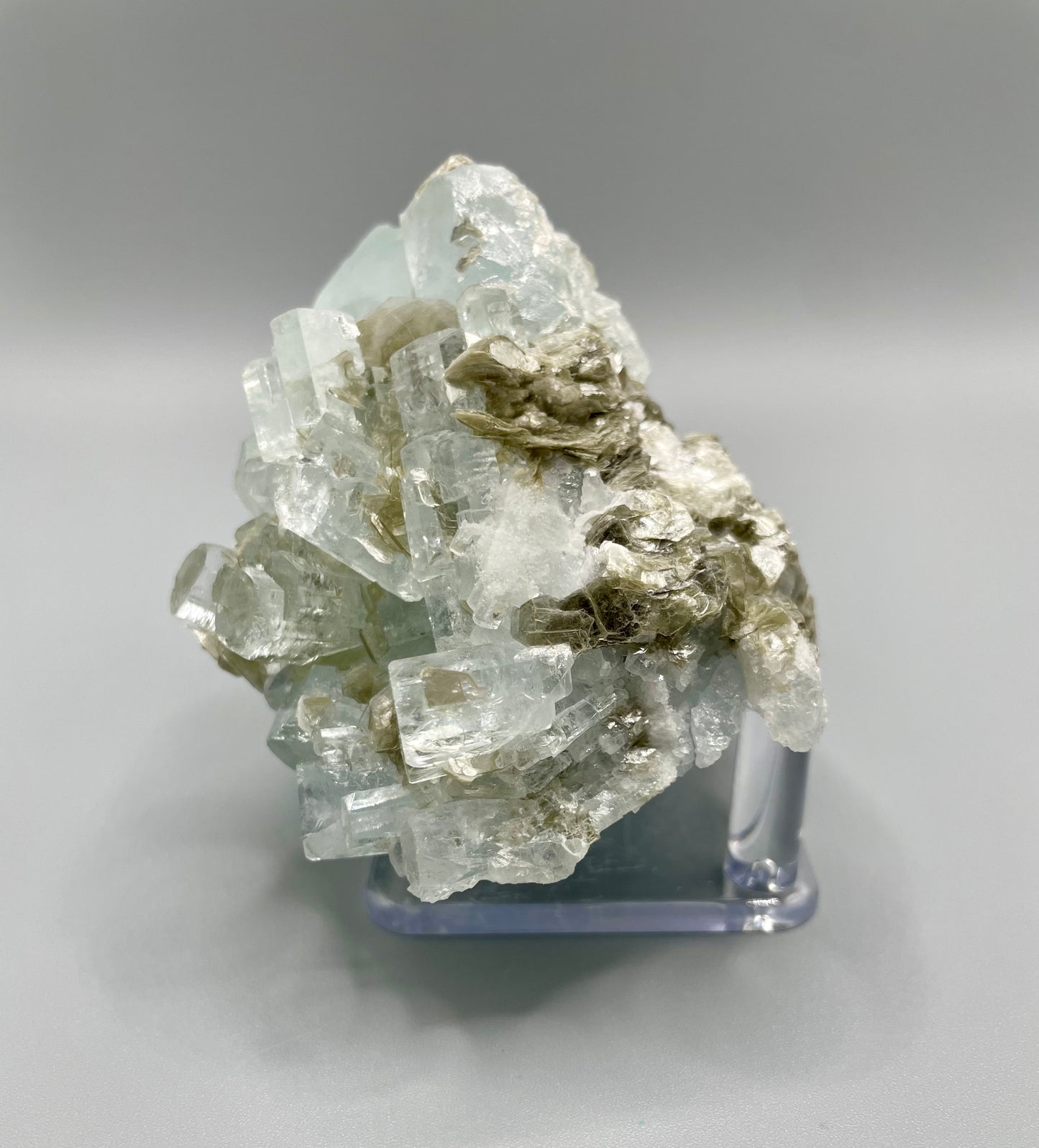 Aquamarine with Mica-Skardu Valley, Pakistan